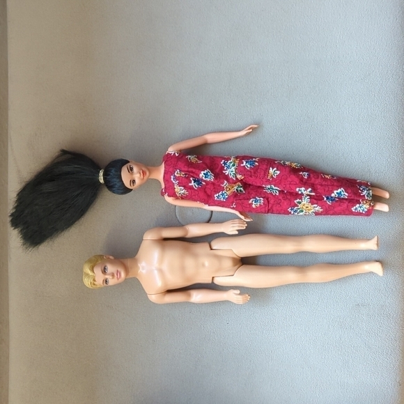 Mattel Vintage Ken and Barbie Doll One Outfit floral Hawaii - Picture 4 of 14